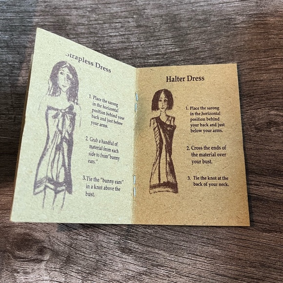 Batik Bali Sarong, Blue and Gold - Picture 5 of 7